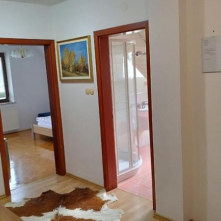 Sobe Janez Bed & Breakfast Križe Екстериор снимка