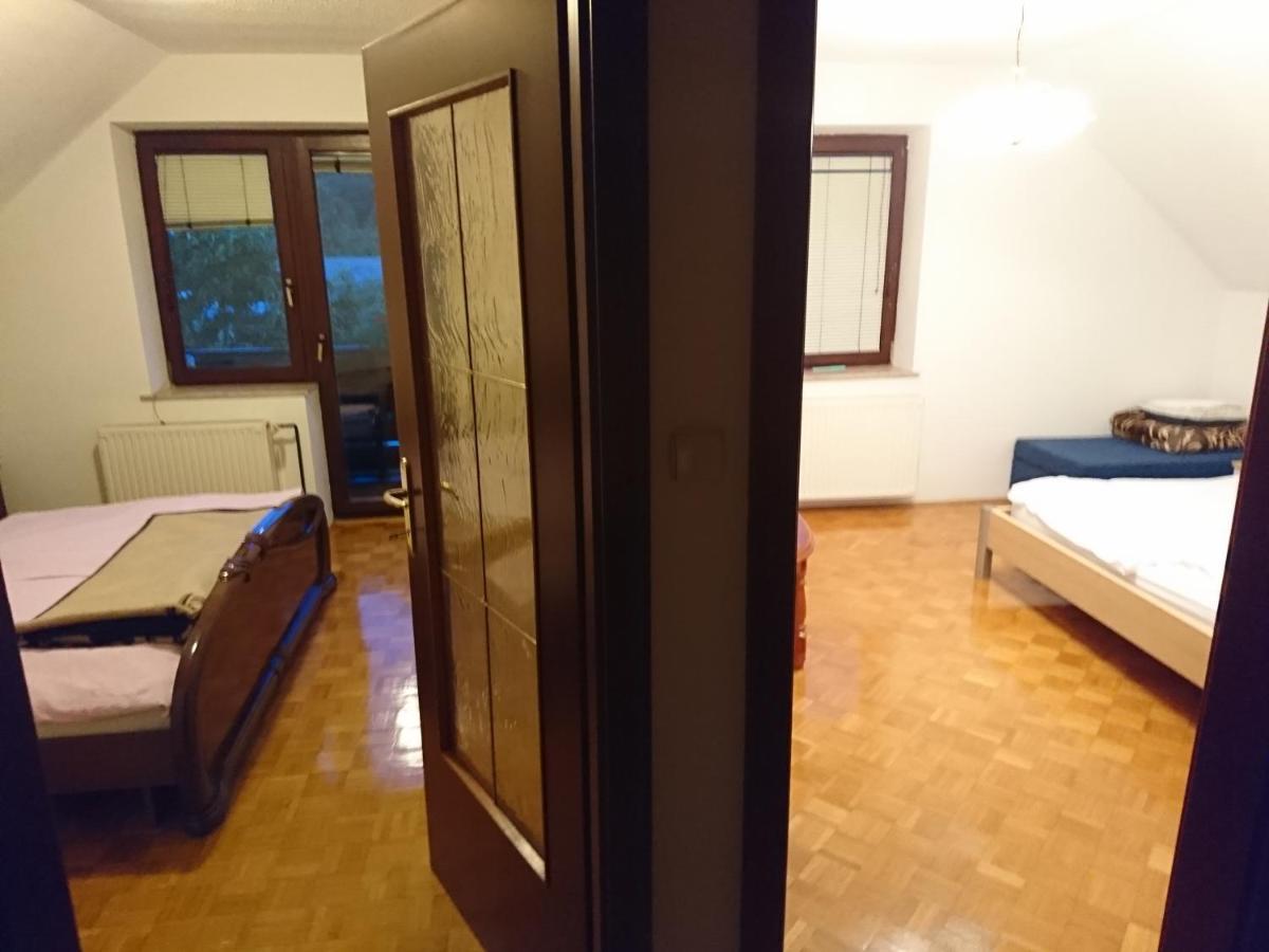 Sobe Janez Bed & Breakfast Križe Екстериор снимка